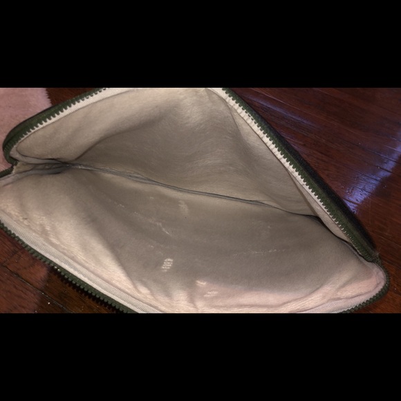 15” Computer case - Picture 2 of 3